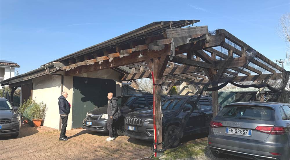 Garage e posti autoi coperti