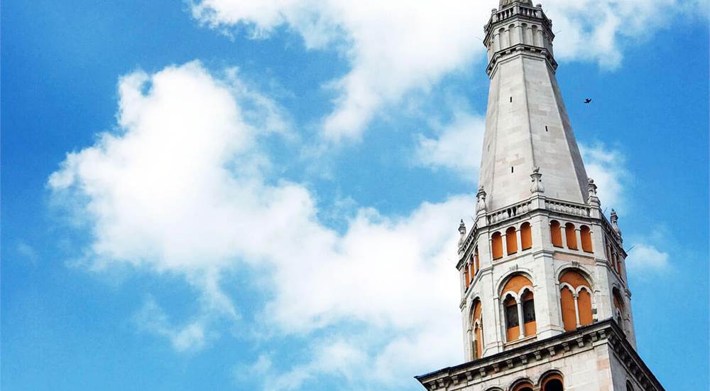 Ghirlandina come dal terrazzo ad est