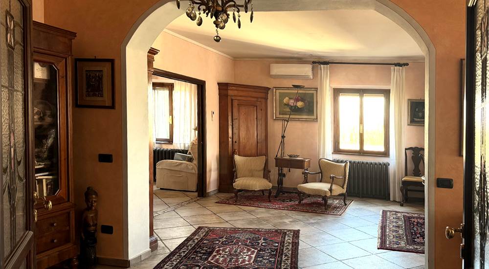 App. A i°P arredo classico soggiorno